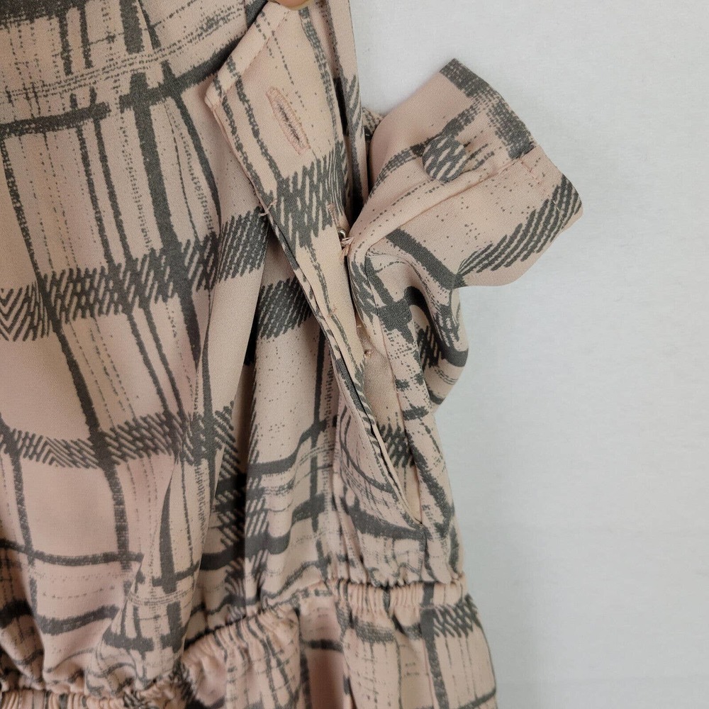 Avec Les Filles Womens Spaghetti Strap Shorts Romper Size XS Pink Gray - Picture 6 of 9